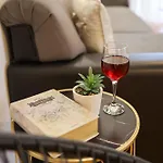 Ante With Jacuzzi & Seaview Apartament