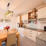 Ante With Jacuzzi & Seaview Apartament Rovanjska