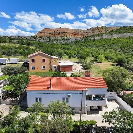 Apartment Ante With Jacuzzi & Seaview Rovanjska